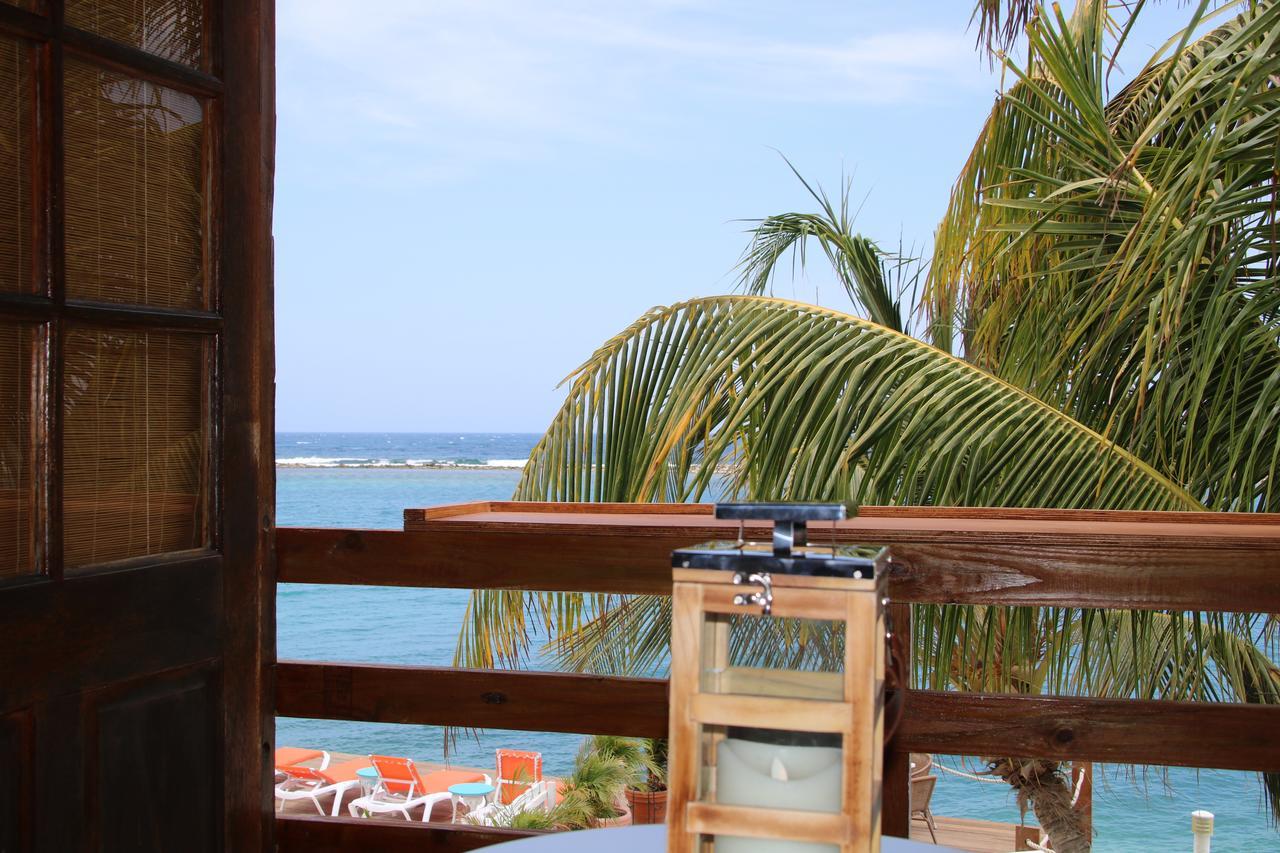 Coral Reef Beach Savaneta 외부 사진
