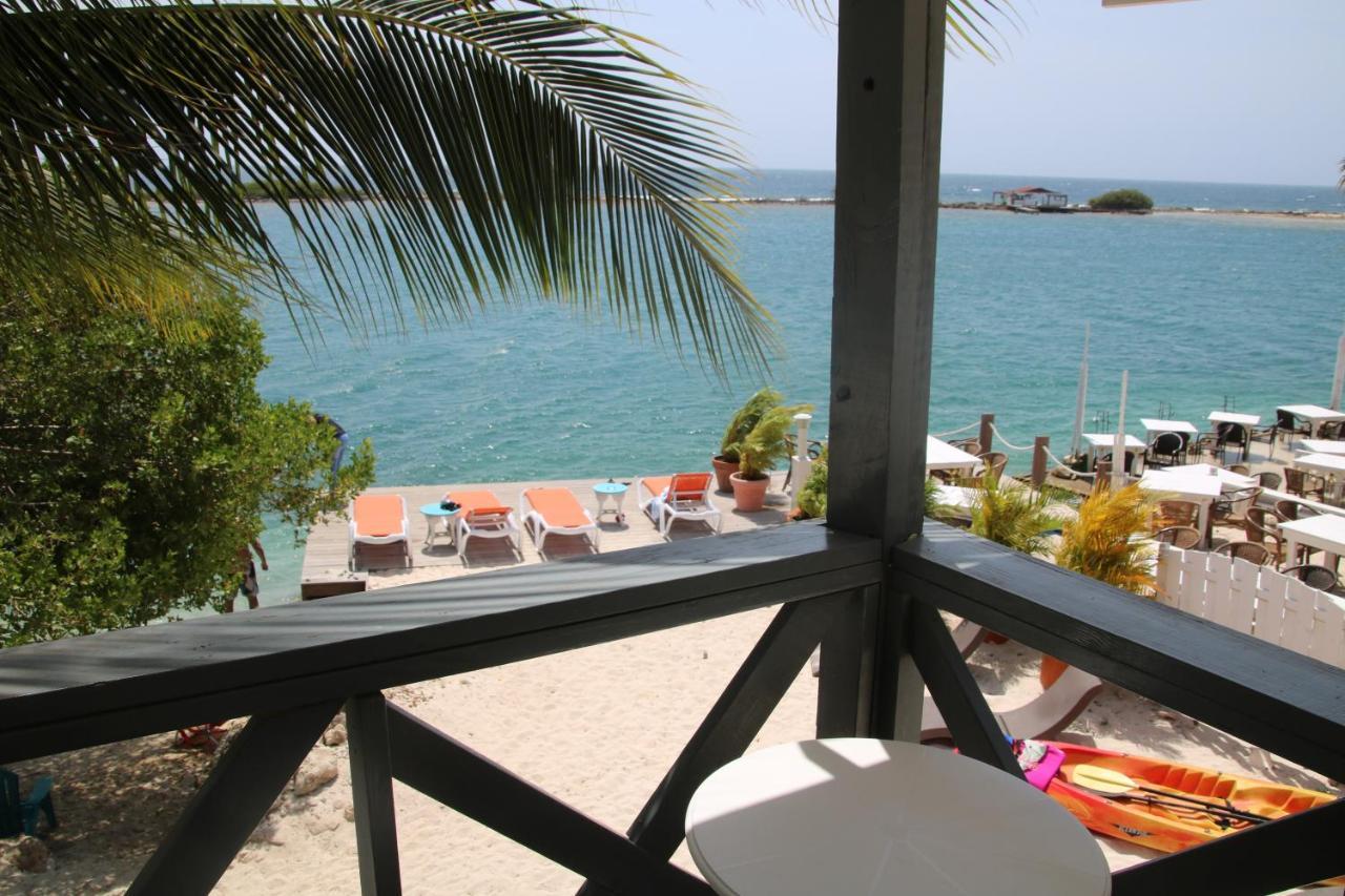 Coral Reef Beach Savaneta 외부 사진